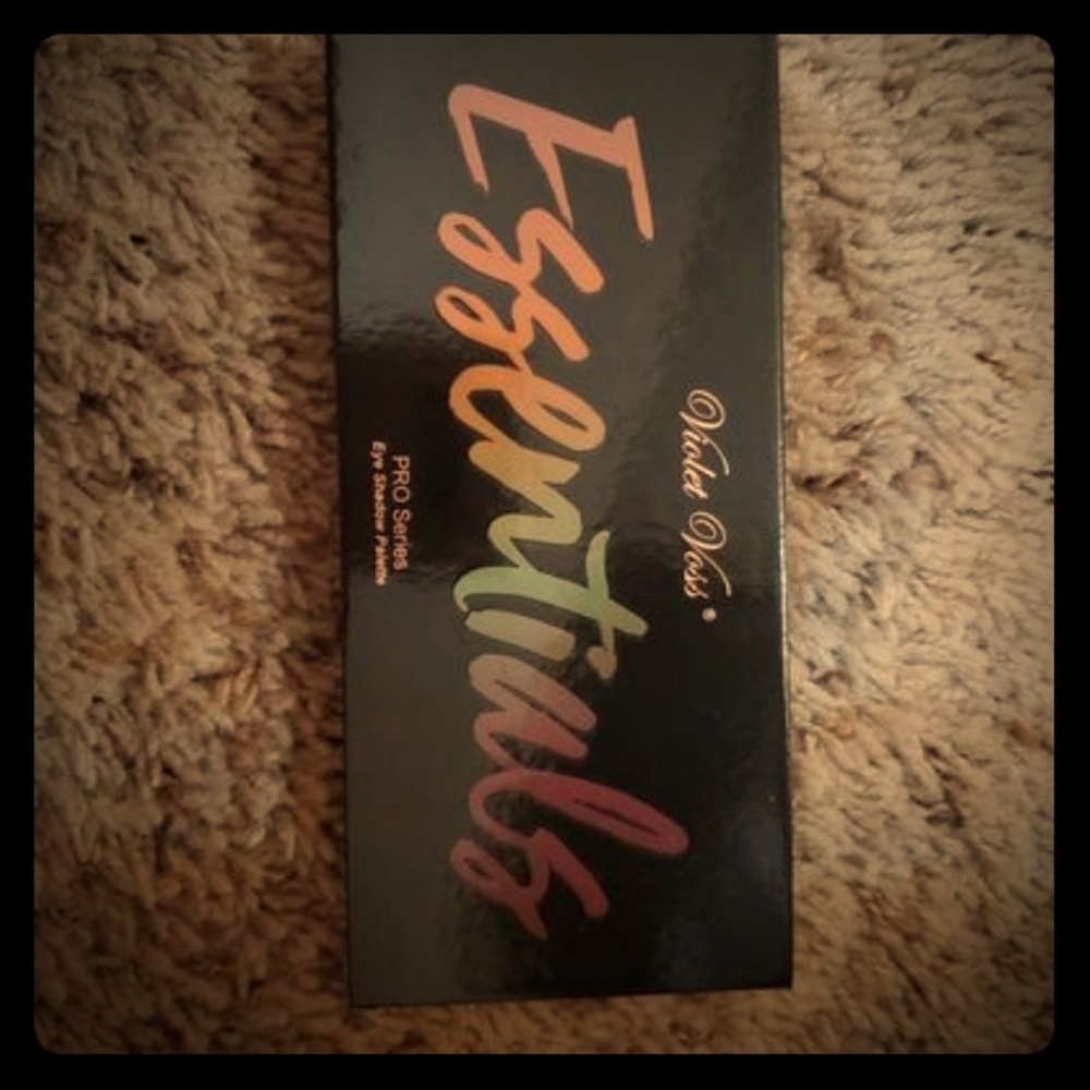 Eyeshadow pallet